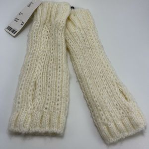 Urban Outfitters Knit Fingerless Gloves